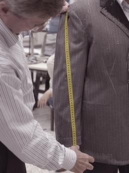 Kleidungsstücke vermessen