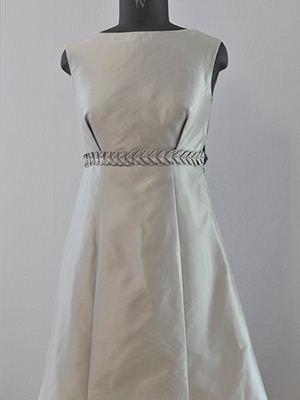Graues Kleid 01